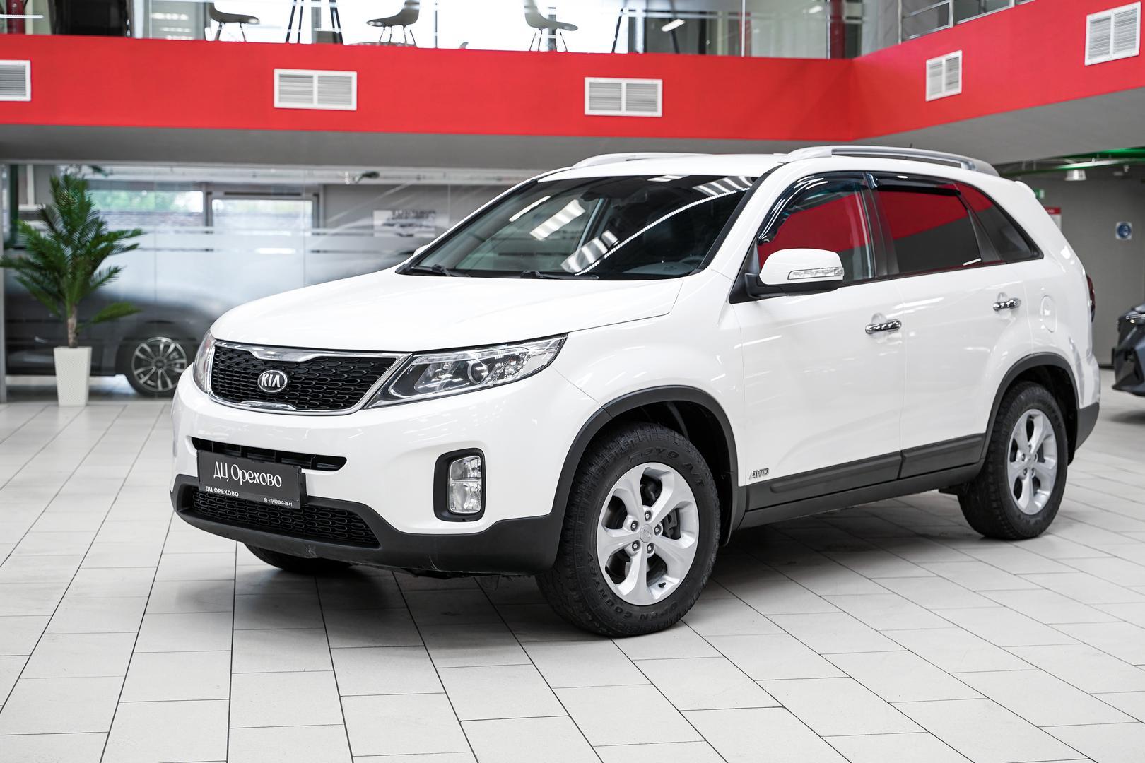 Kia Sorento 2013, белый, ДЦ Орехово
