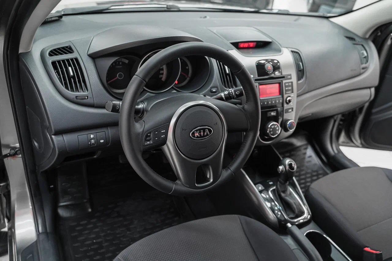 Kia Cerato 2011, серый, ДЦ Орехово