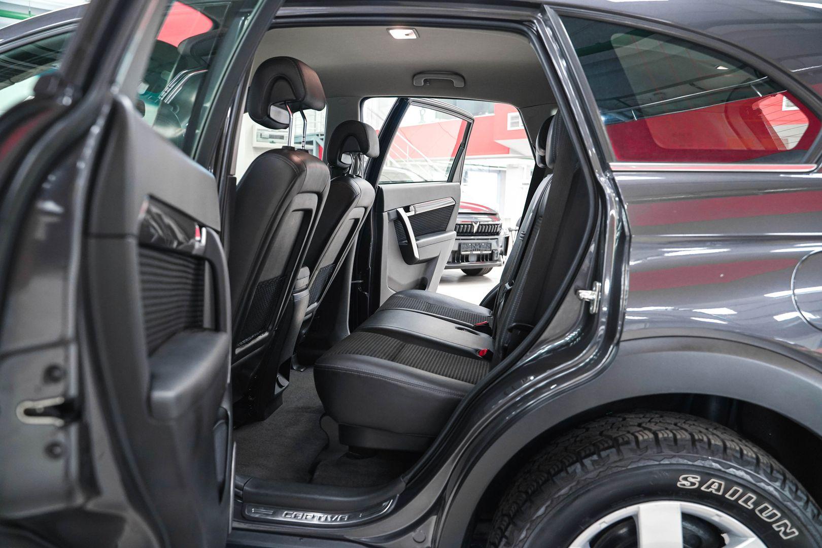 Chevrolet Captiva 2013, серый, ДЦ Орехово