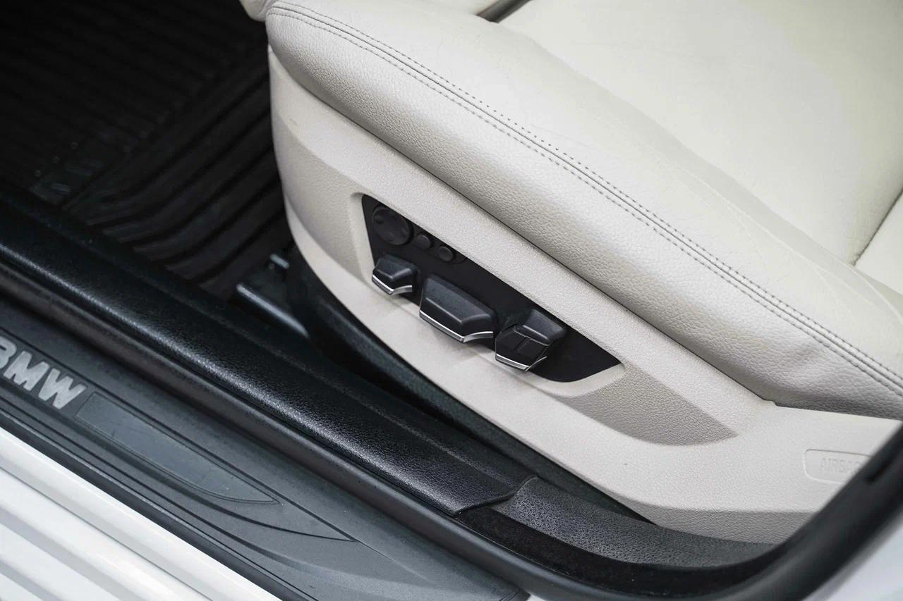 BMW 5 серии 2011, белый, ДЦ Орехово