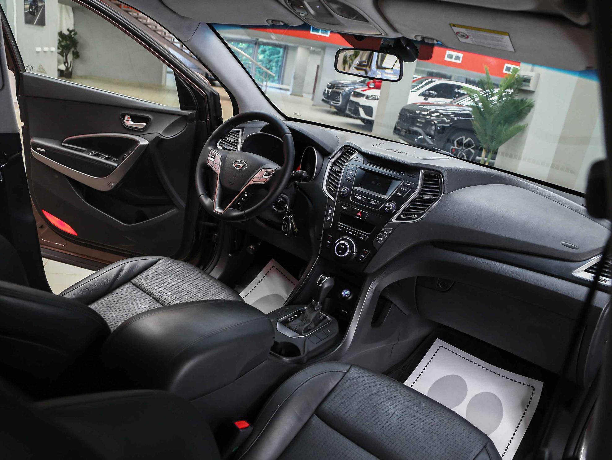 Hyundai Santa Fe 2012, коричневый, ДЦ Орехово