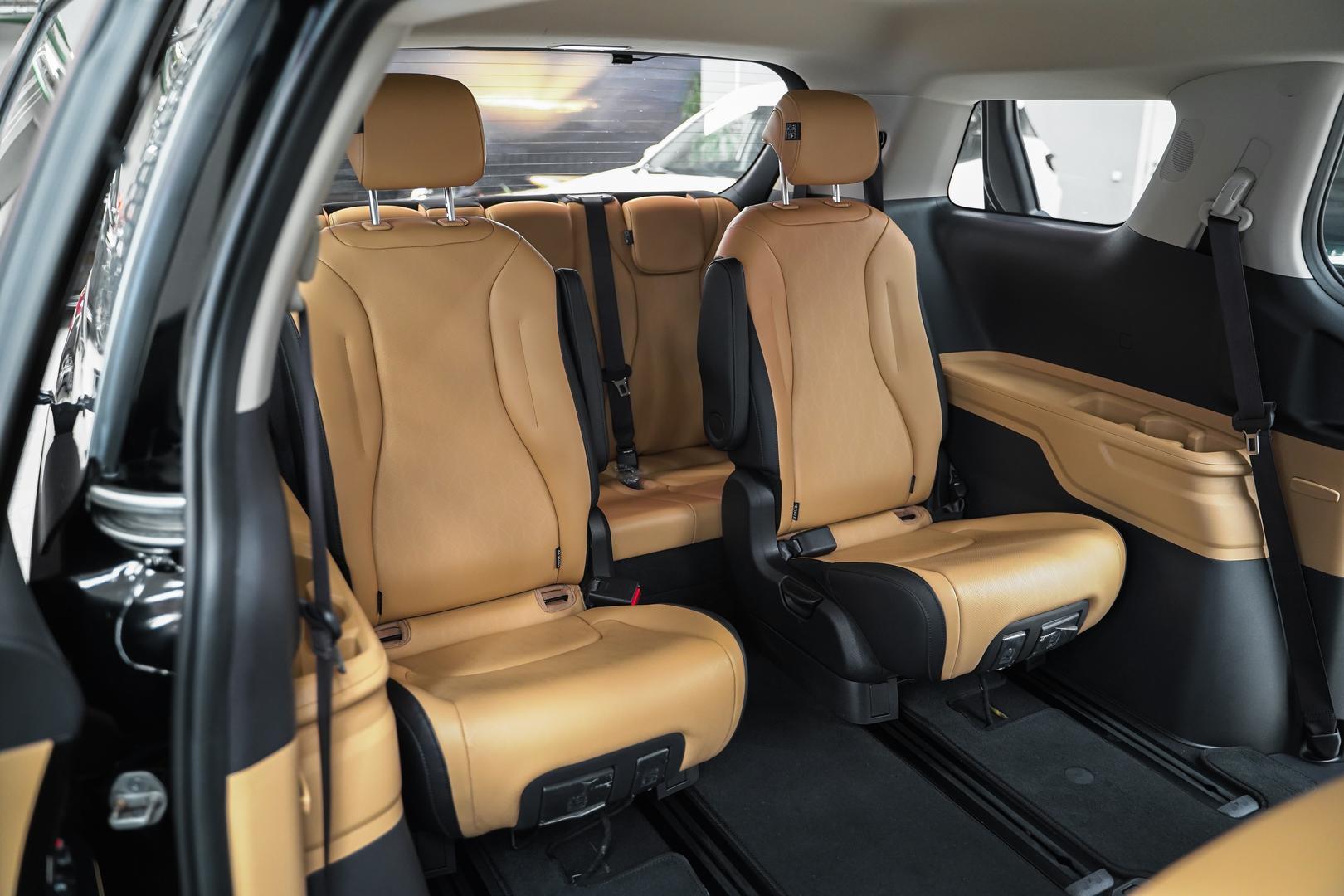 Kia Carnival 2021, черный, ДЦ Орехово