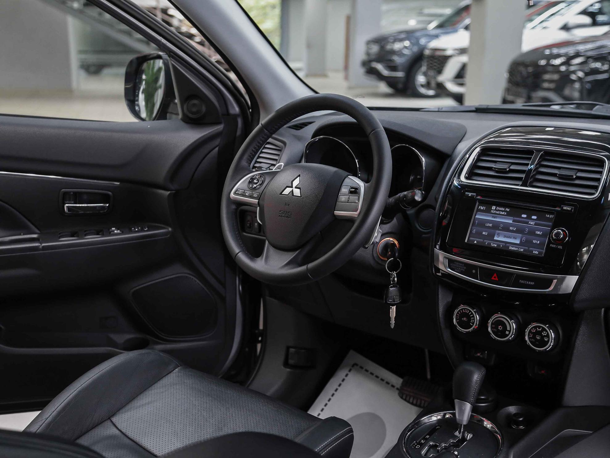 Mitsubishi ASX 2014, серый, ДЦ Орехово