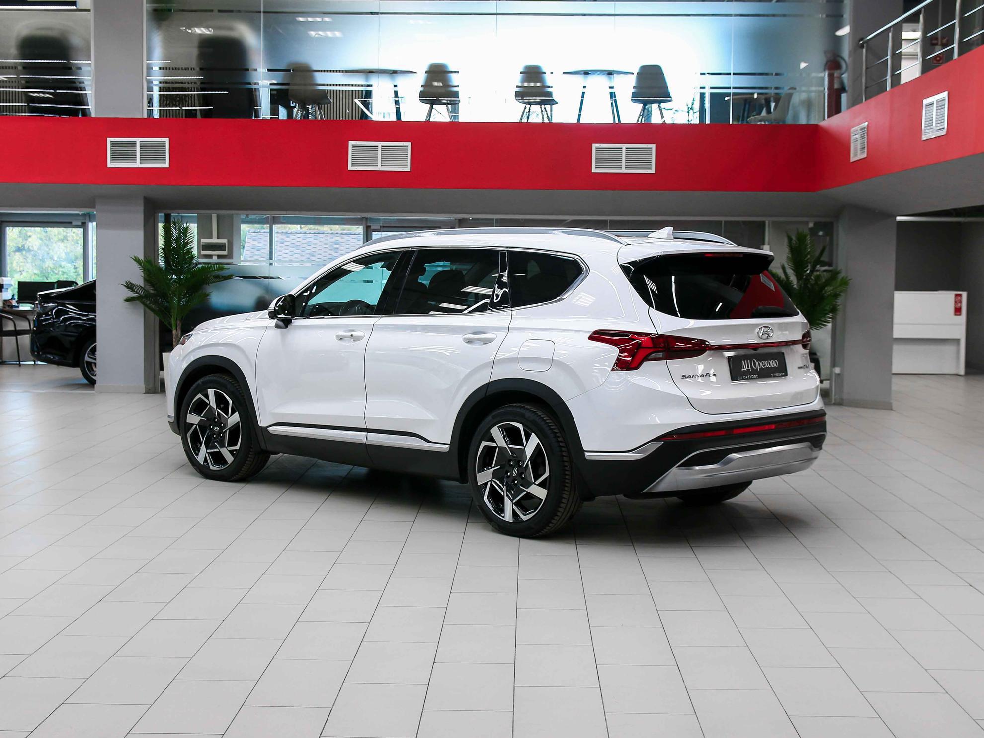 Hyundai Santa Fe 2021, белый, ДЦ Орехово