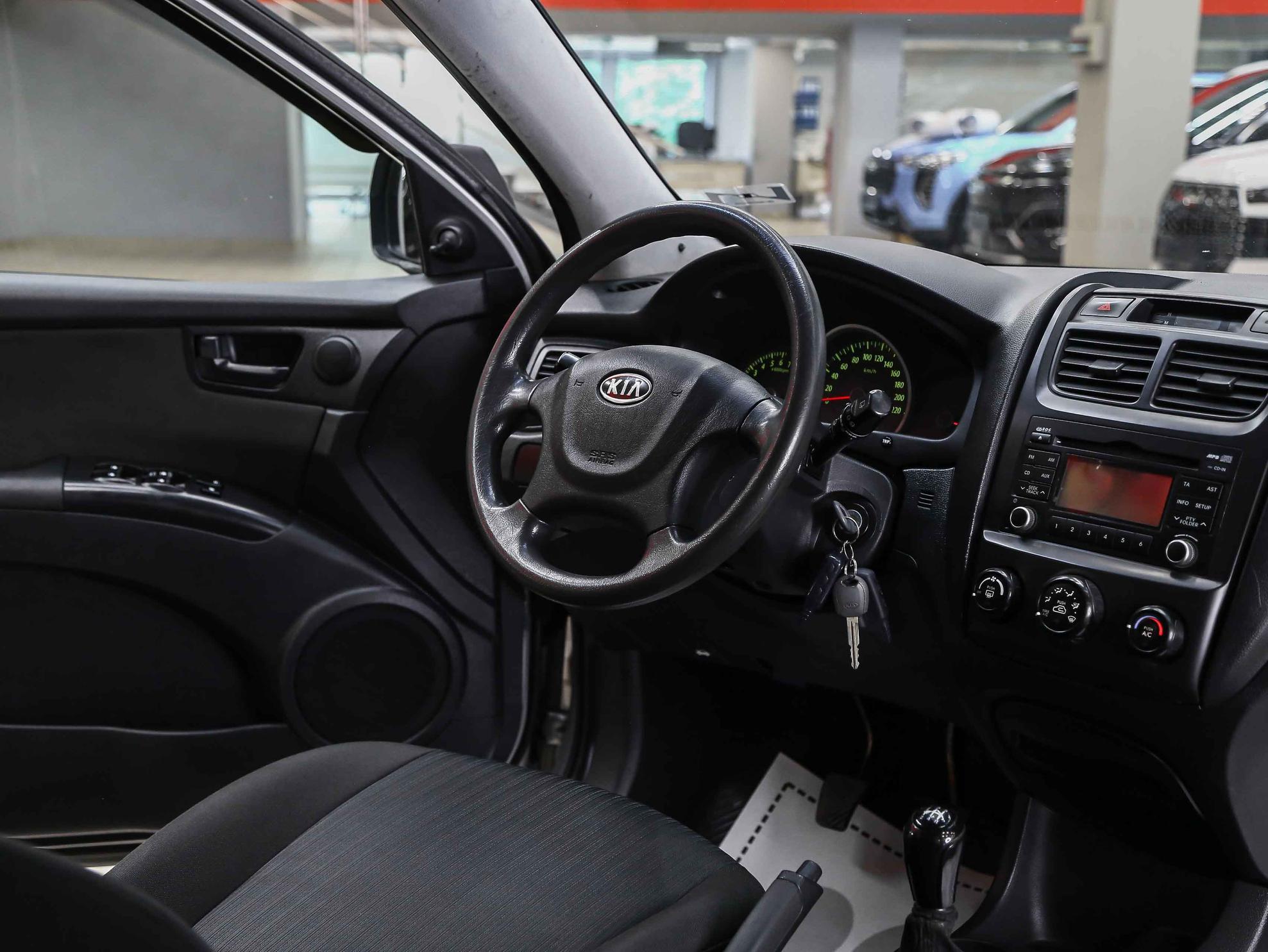 Kia Sportage 2010, серебряный, ДЦ Орехово