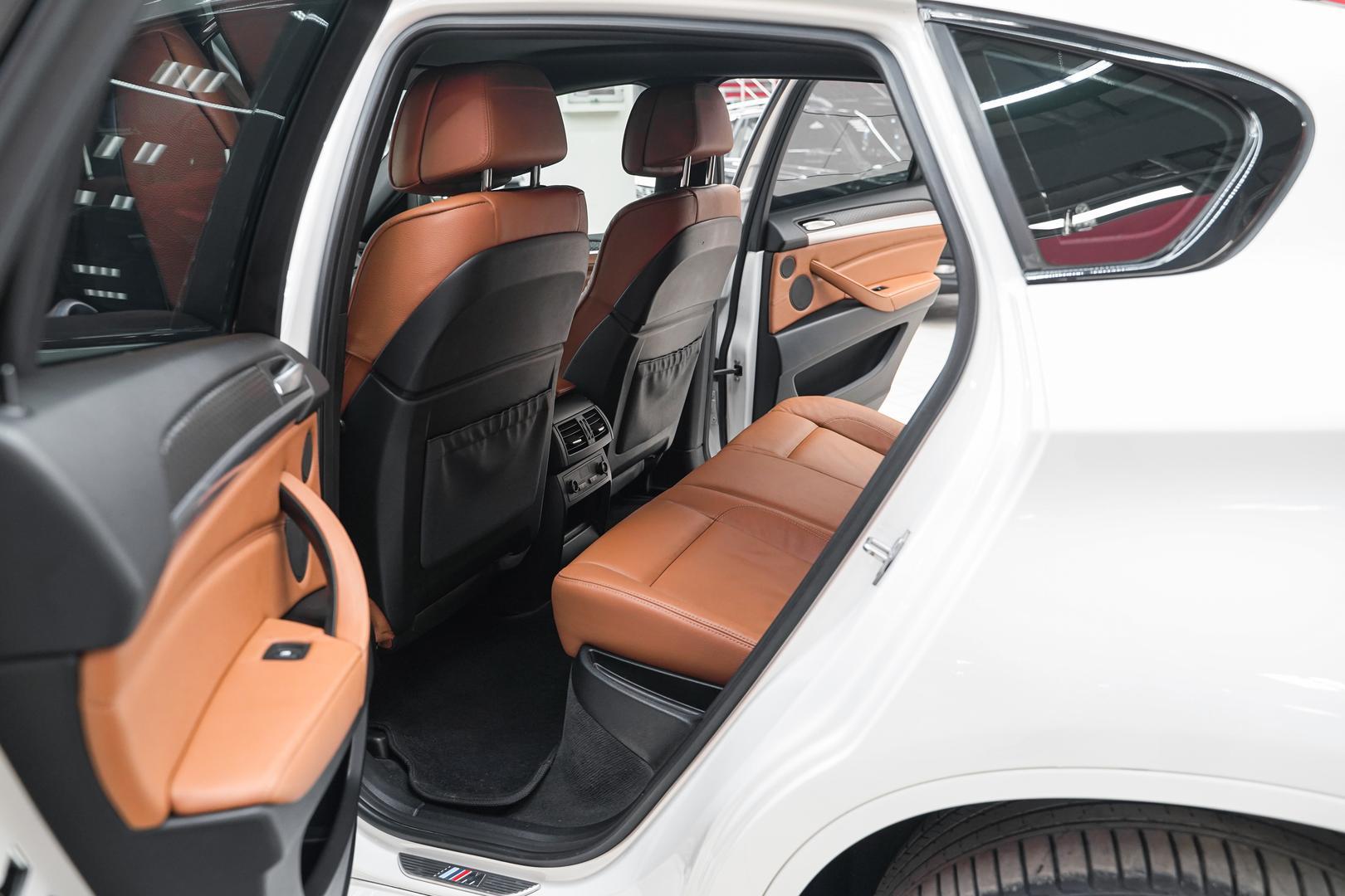 BMW X6 2013, белый, ДЦ Орехово