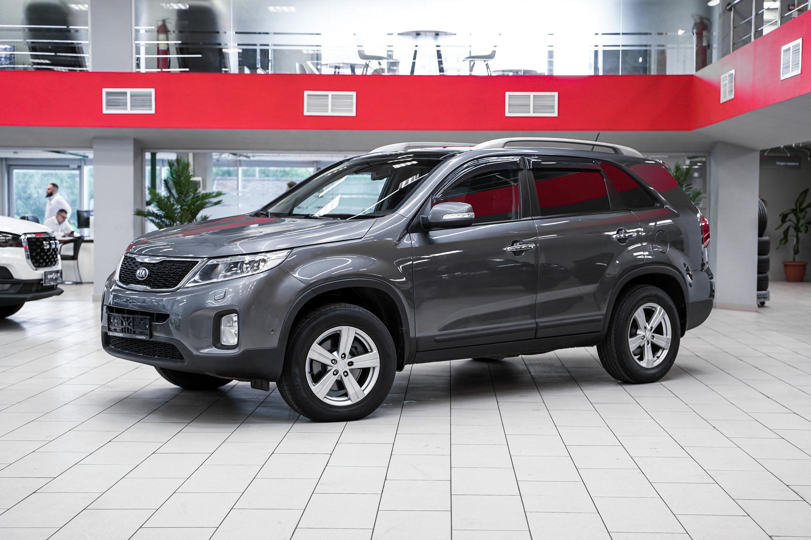 Kia Sorento 2014, серый, ДЦ Орехово