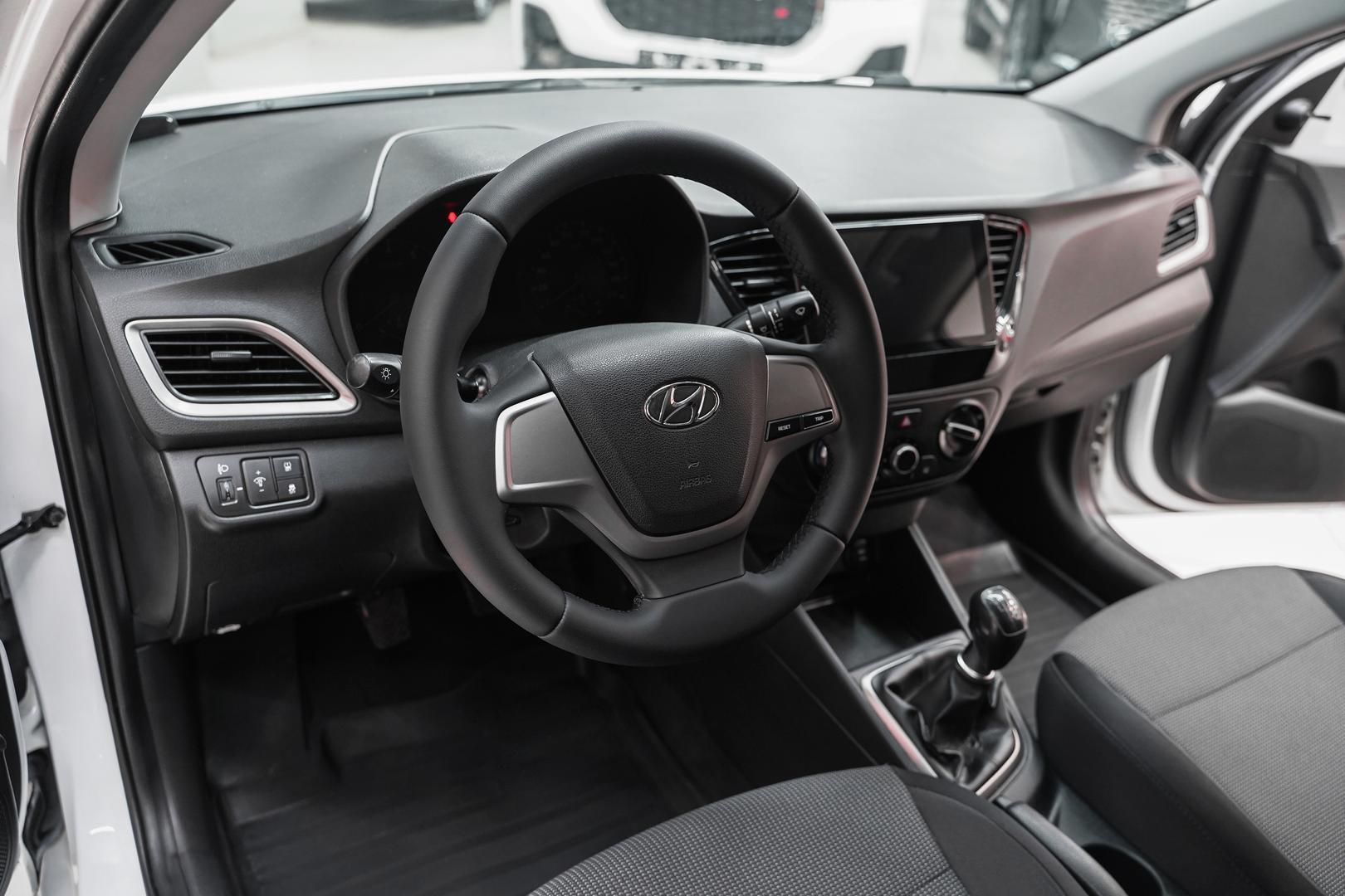 Hyundai Solaris 2017, белый, ДЦ Орехово