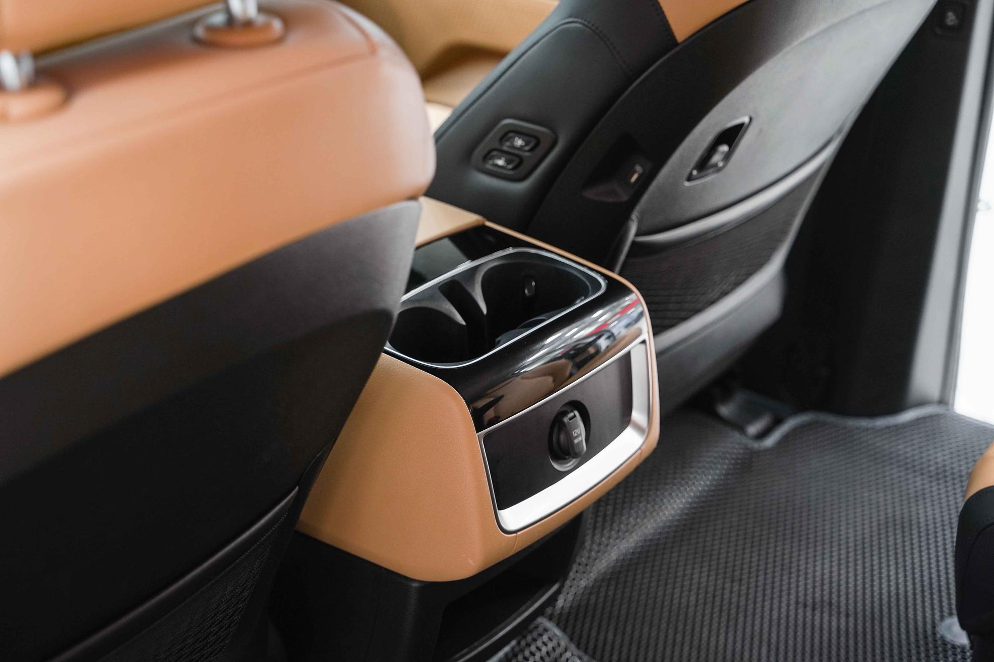 Kia Carnival 2021, белый, ДЦ Орехово