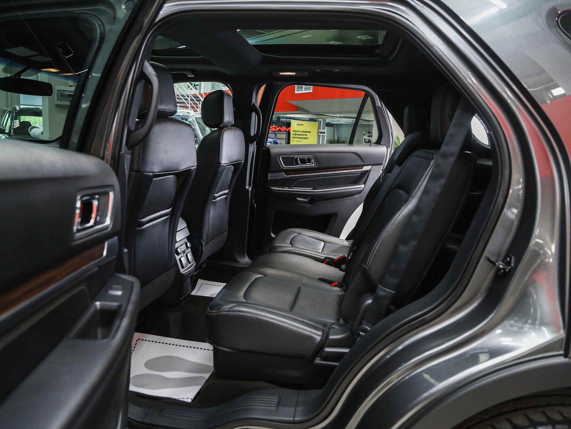 Ford Explorer 2017, серый, ДЦ Орехово
