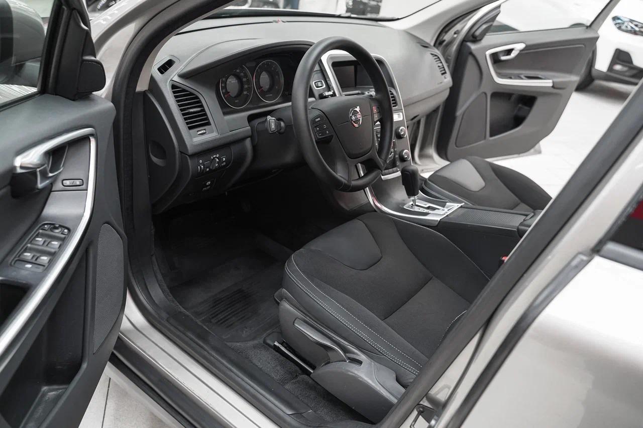 Volvo XC60 2012, бежевый, ДЦ Орехово