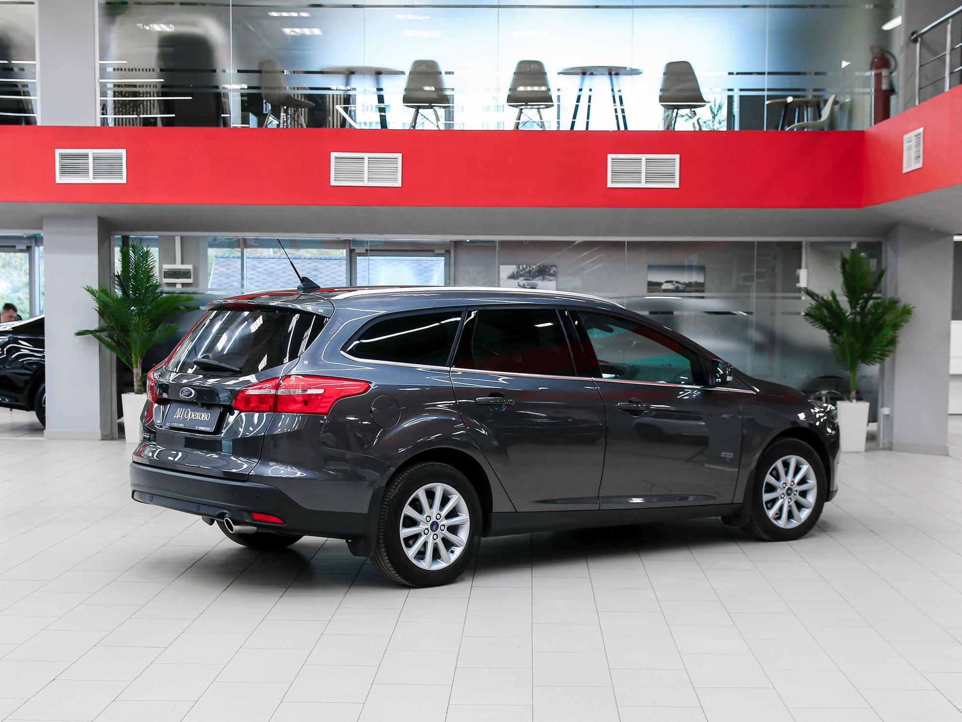 Ford Focus 2017, серый, ДЦ Орехово
