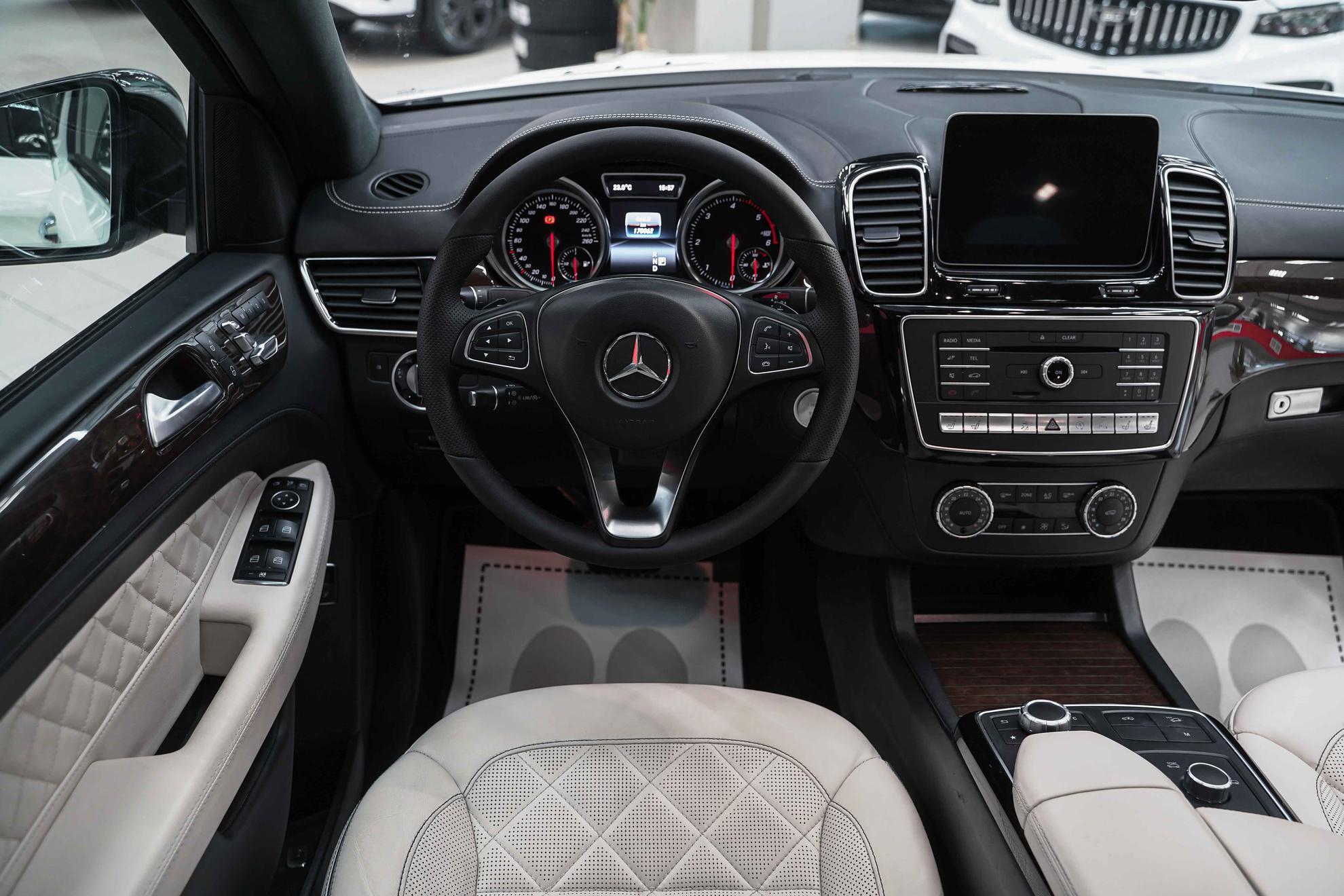 Mercedes-Benz GLE Coupe 2018, белый, ДЦ Орехово