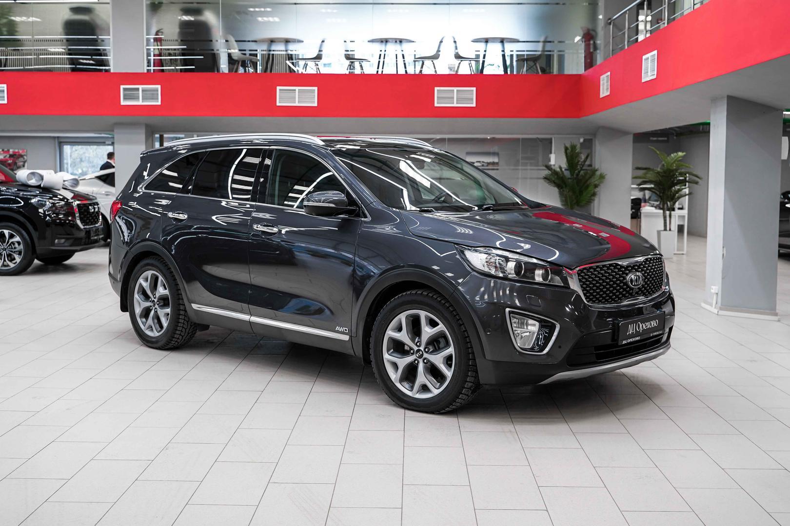 Kia Sorento 2016, серый, ДЦ Орехово