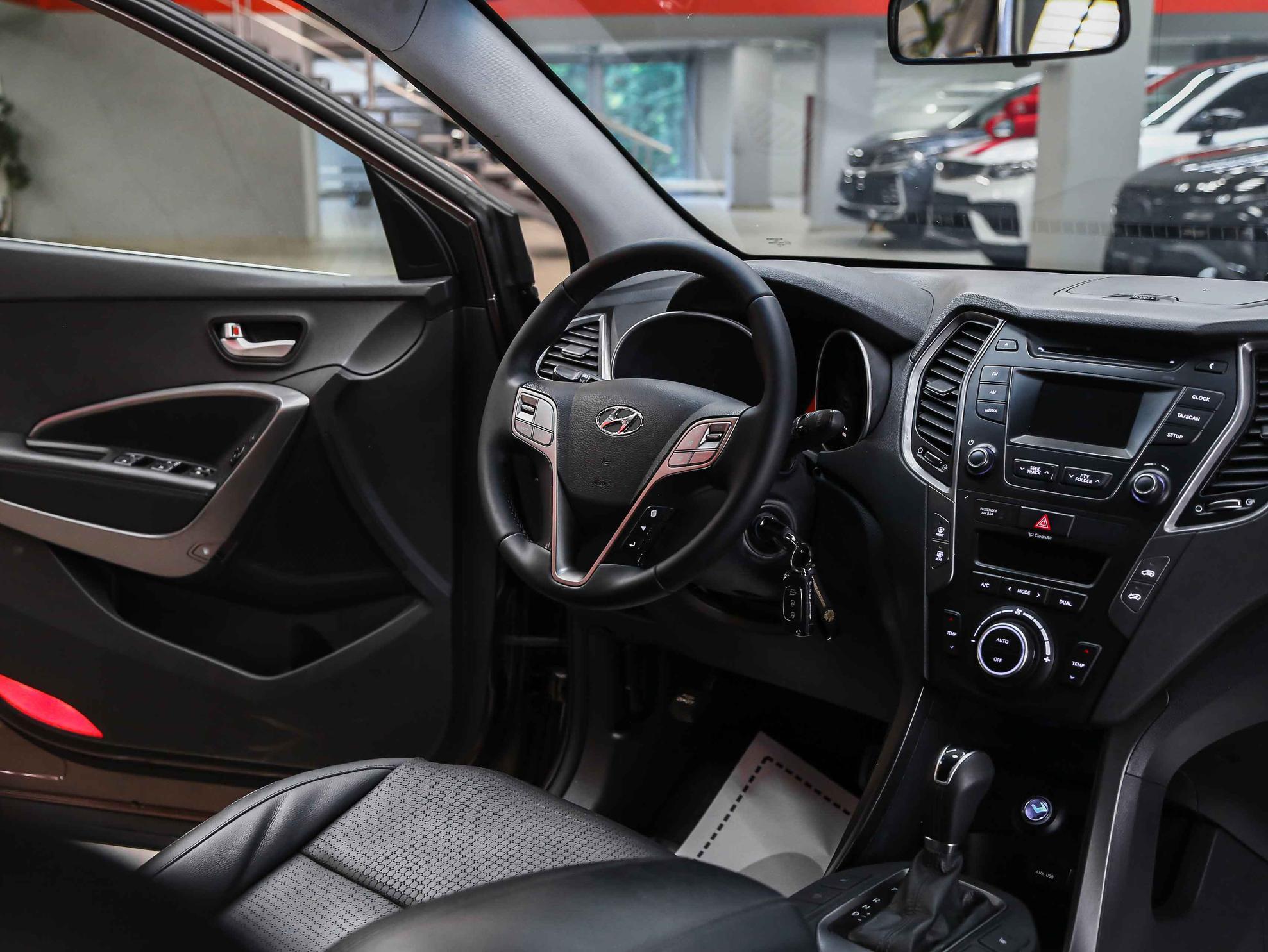 Hyundai Santa Fe 2012, коричневый, ДЦ Орехово