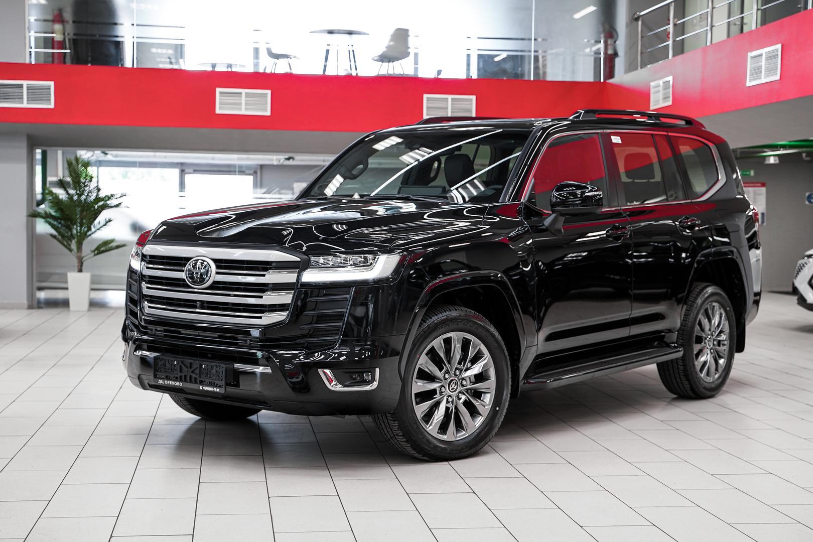 Toyota Land Cruiser 2024, черный, ДЦ Орехово