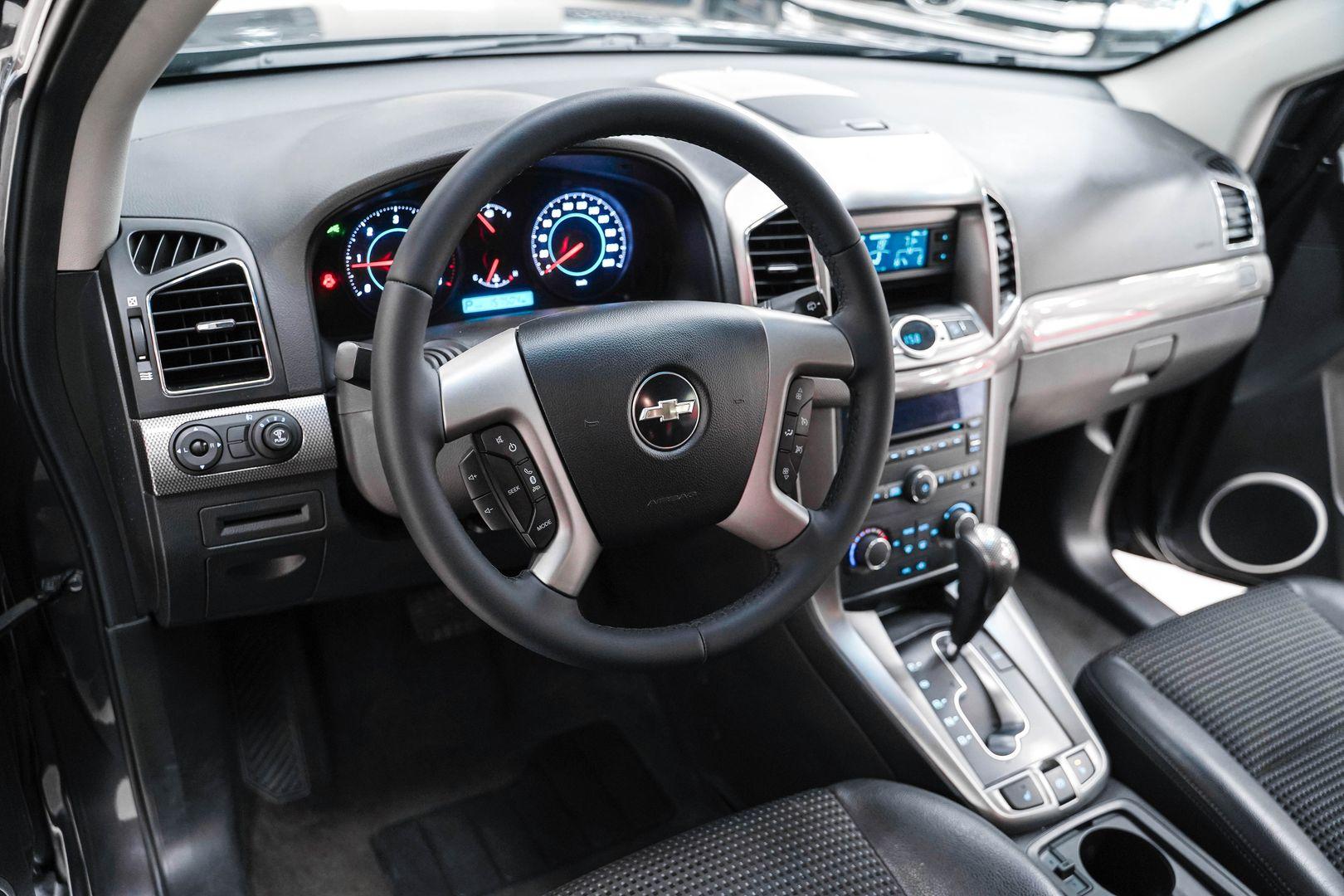 Chevrolet Captiva 2013, серый, ДЦ Орехово