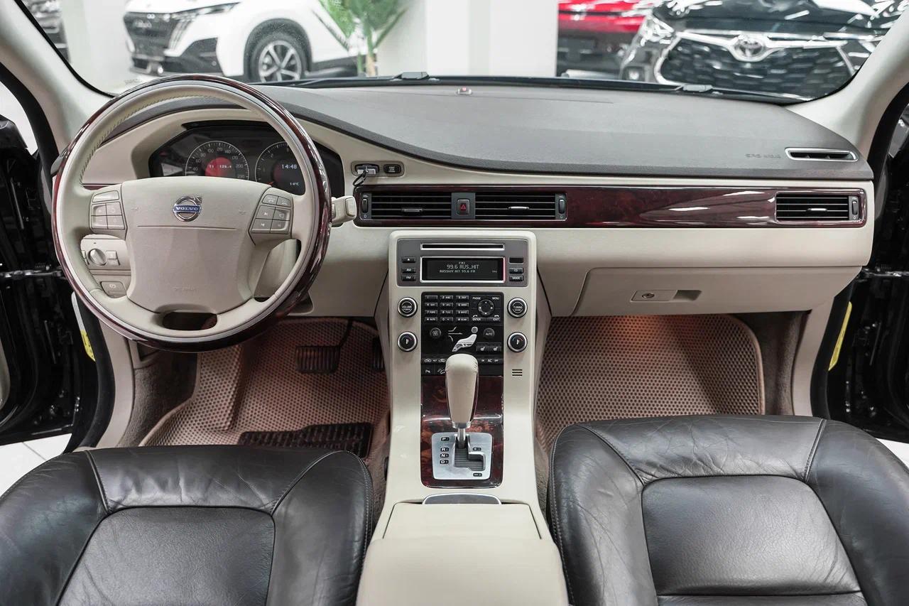 Volvo XC70 2008, черный, ДЦ Орехово