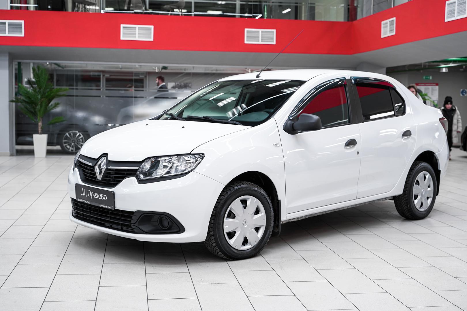 Renault Logan 2015, белый, ДЦ Орехово