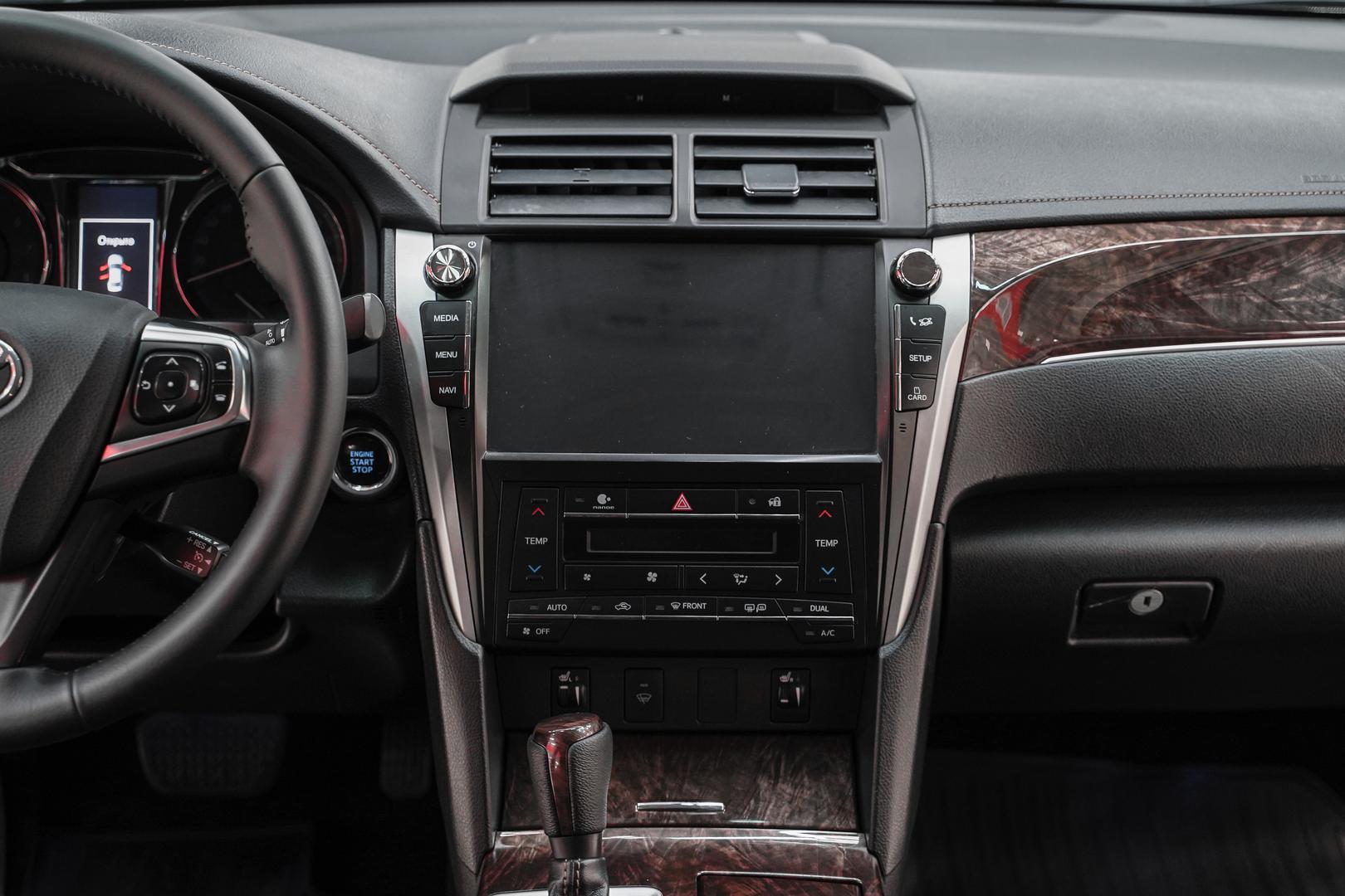 Toyota Camry 2018, черный, ДЦ Орехово