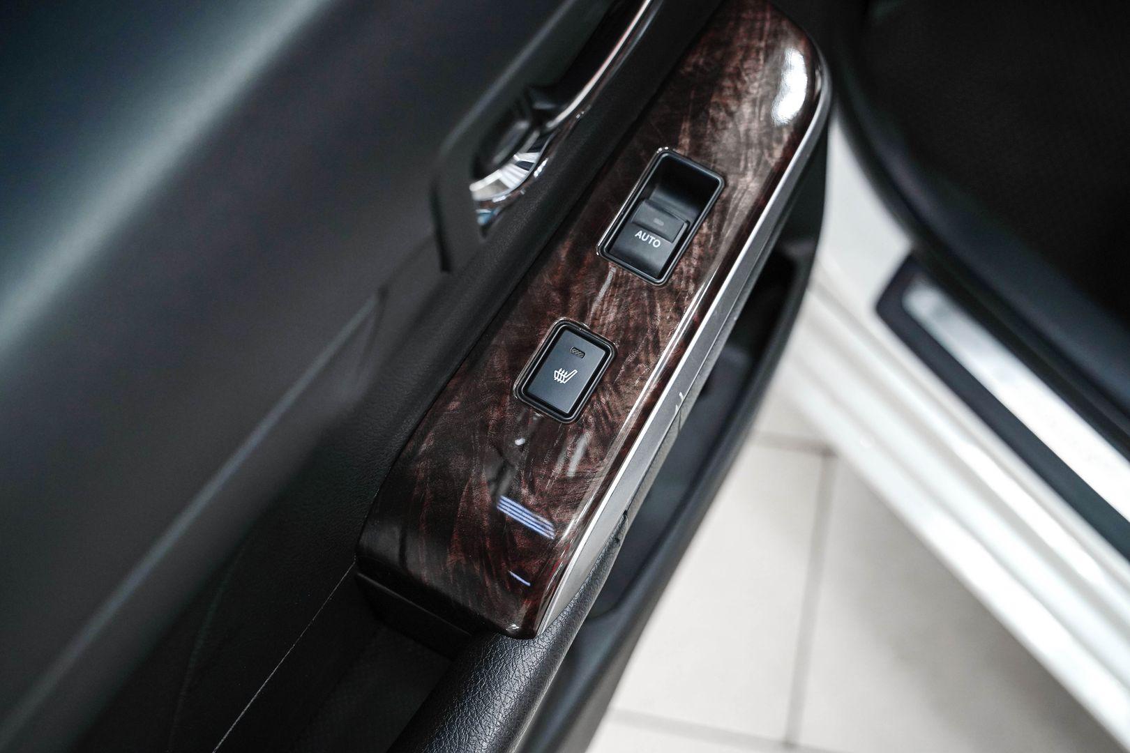 Toyota Camry 2018, белый, ДЦ Орехово