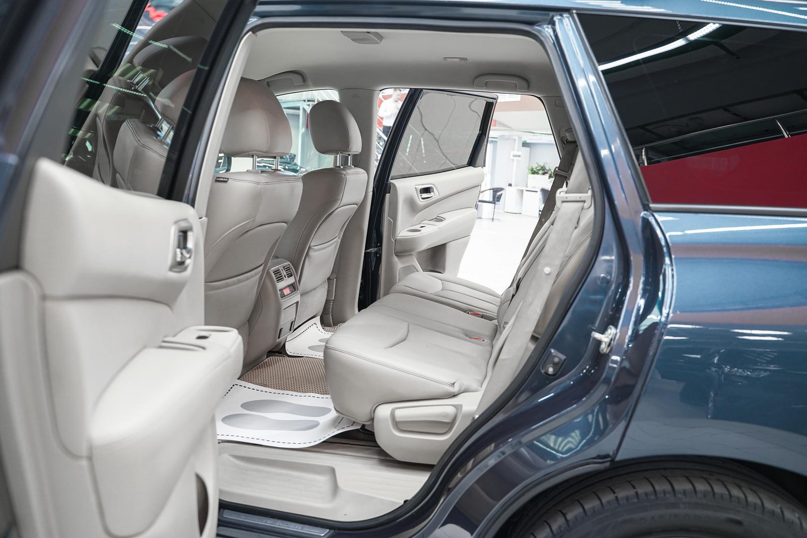 Nissan Pathfinder 2015, синий, ДЦ Орехово