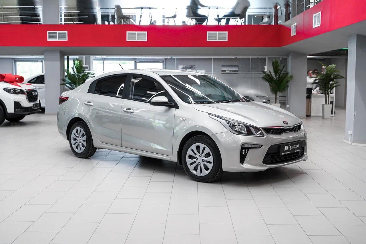 Kia Rio 2020, серый, ДЦ Орехово