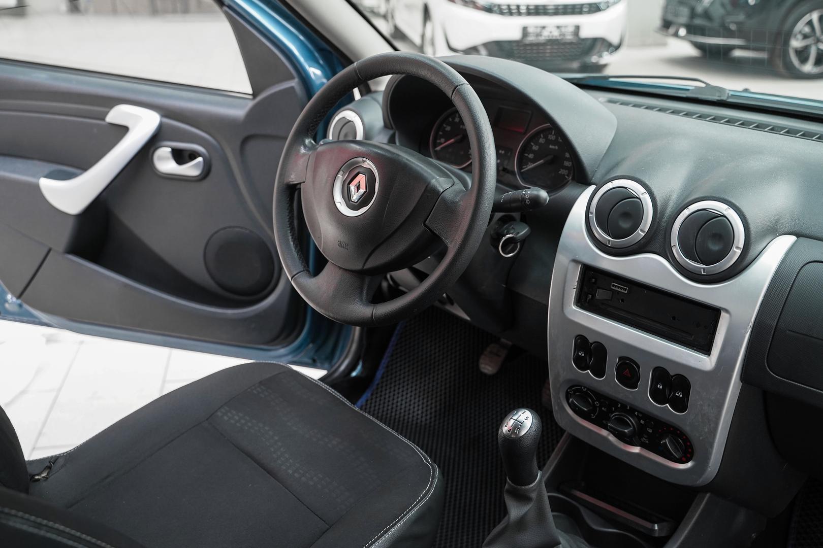 Renault Sandero 2013, синий, ДЦ Орехово