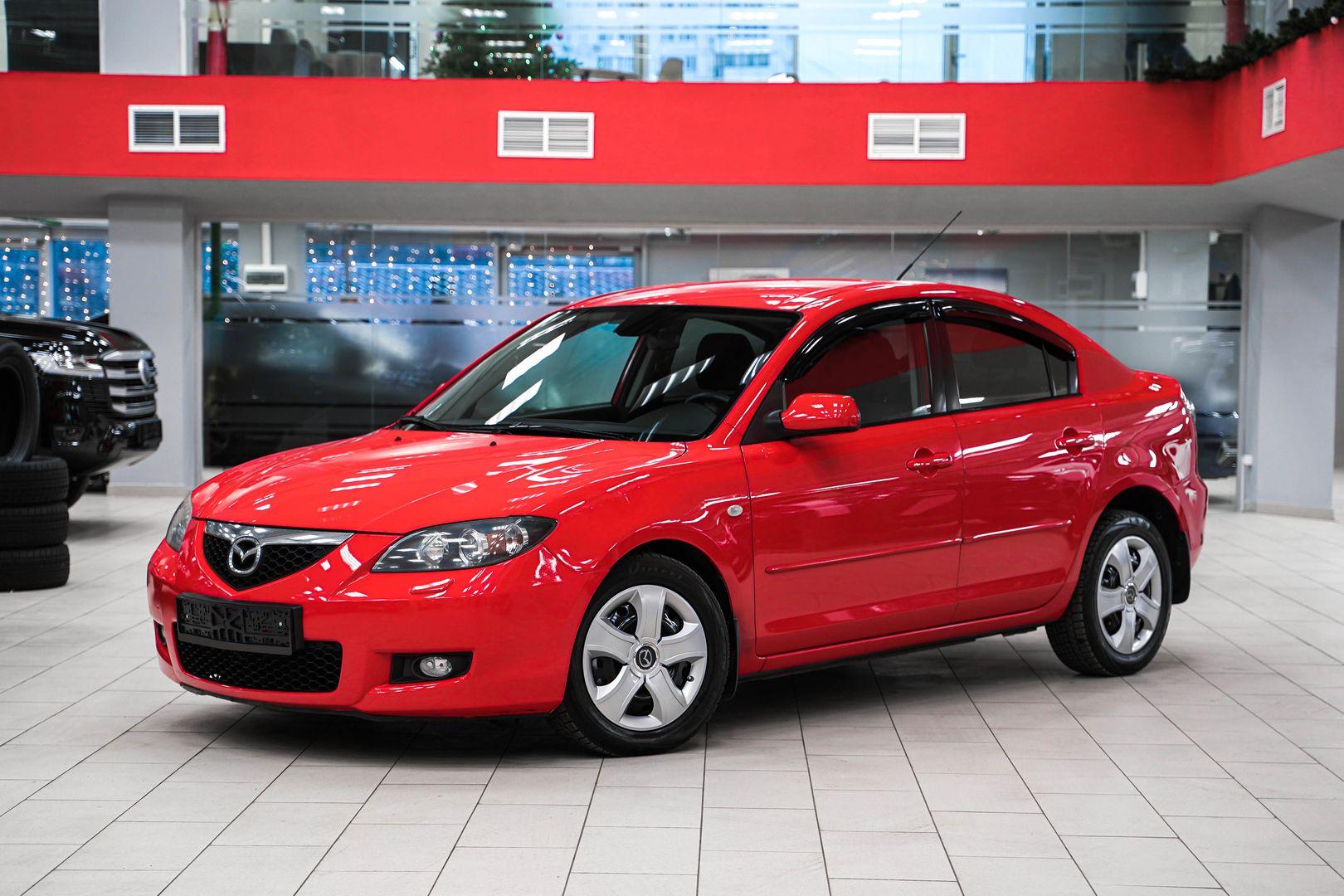 Mazda 3 2008, красный, ДЦ Орехово