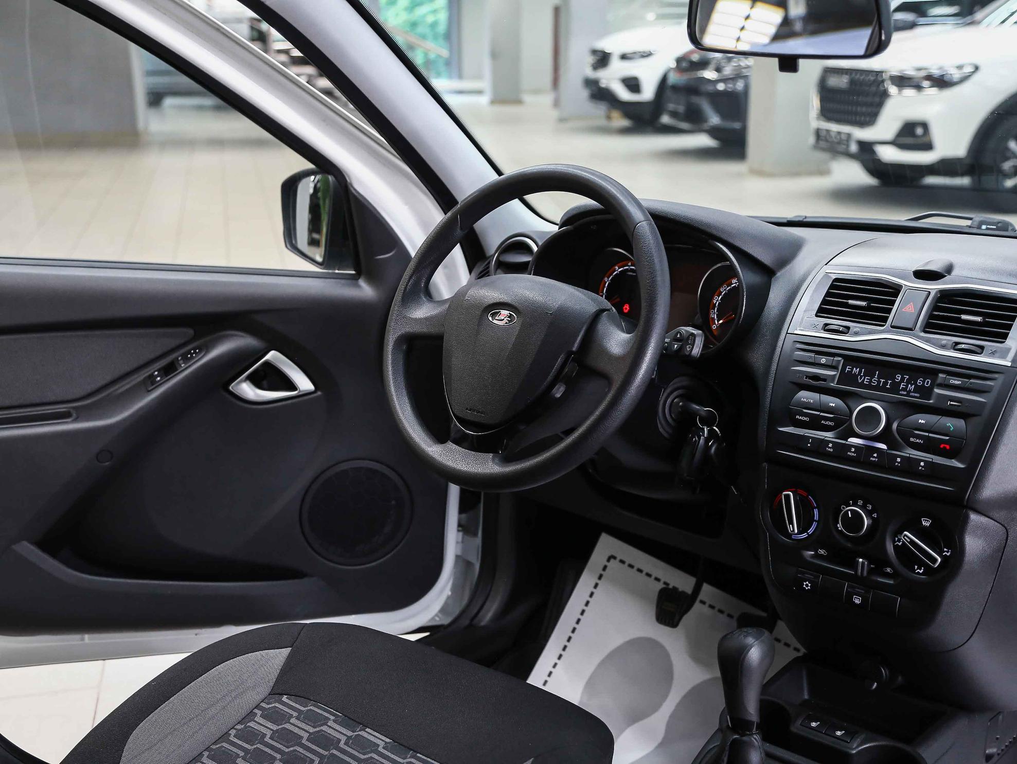 LADA (ВАЗ) Granta 2024, белый, ДЦ Орехово