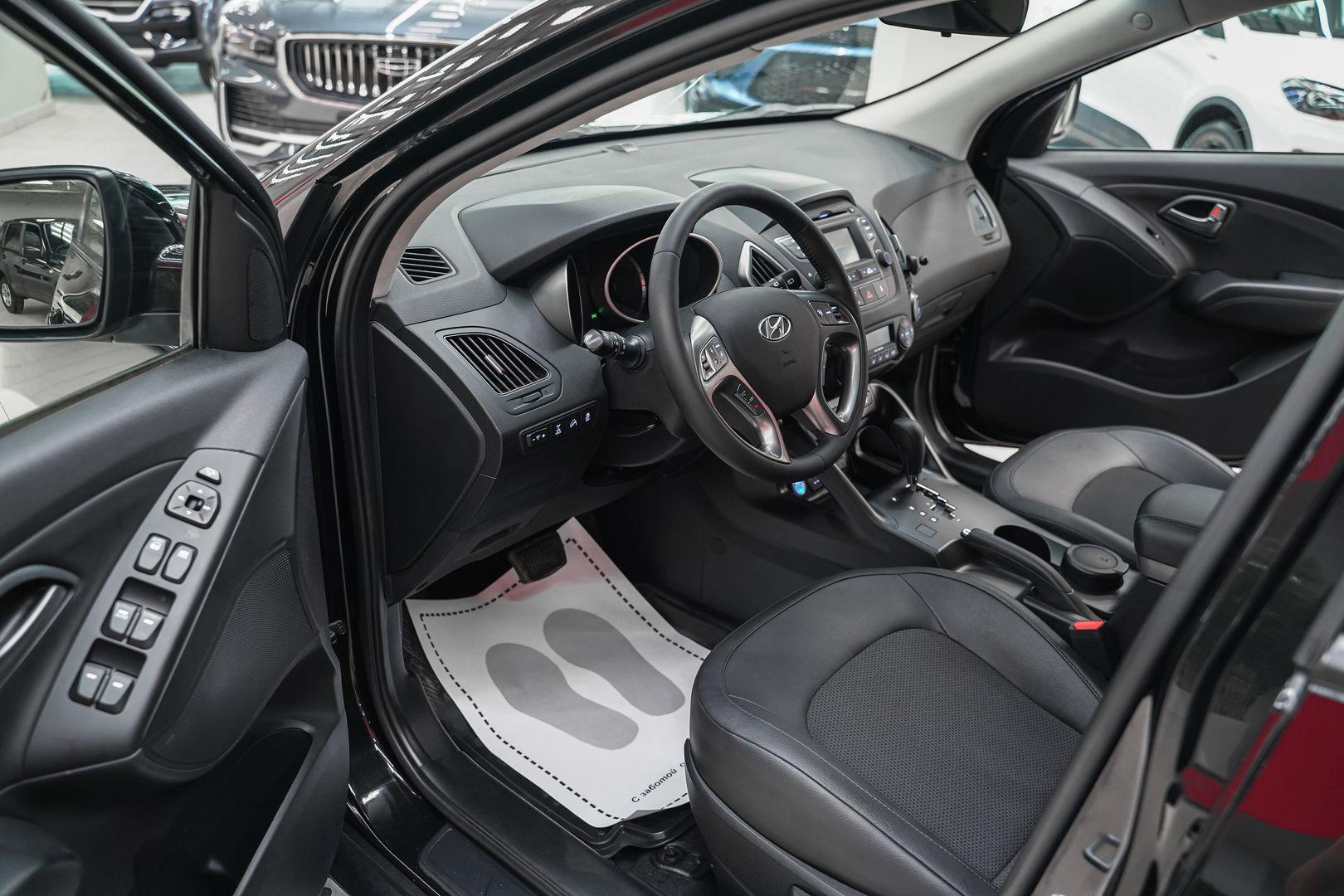 Hyundai ix35 2014, черный, ДЦ Орехово