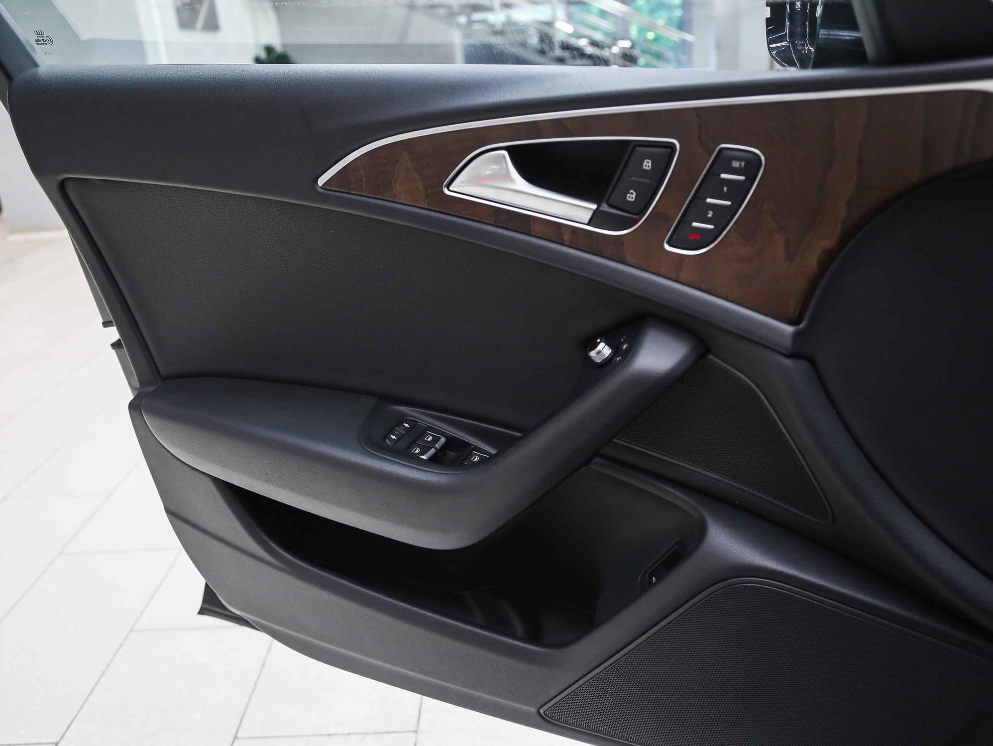 Audi A6 2014, черный, ДЦ Орехово