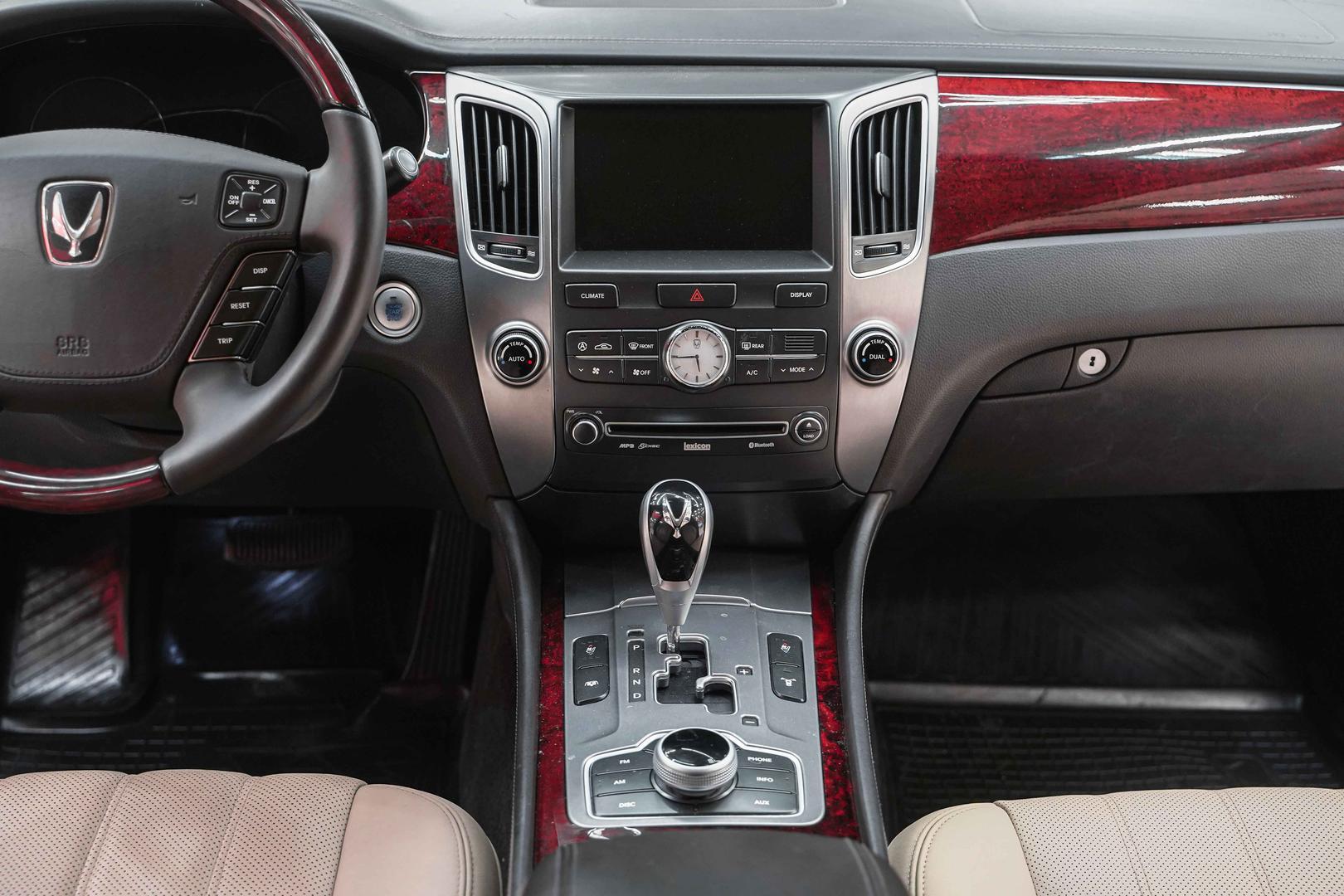 Hyundai Equus 2012, черный, ДЦ Орехово