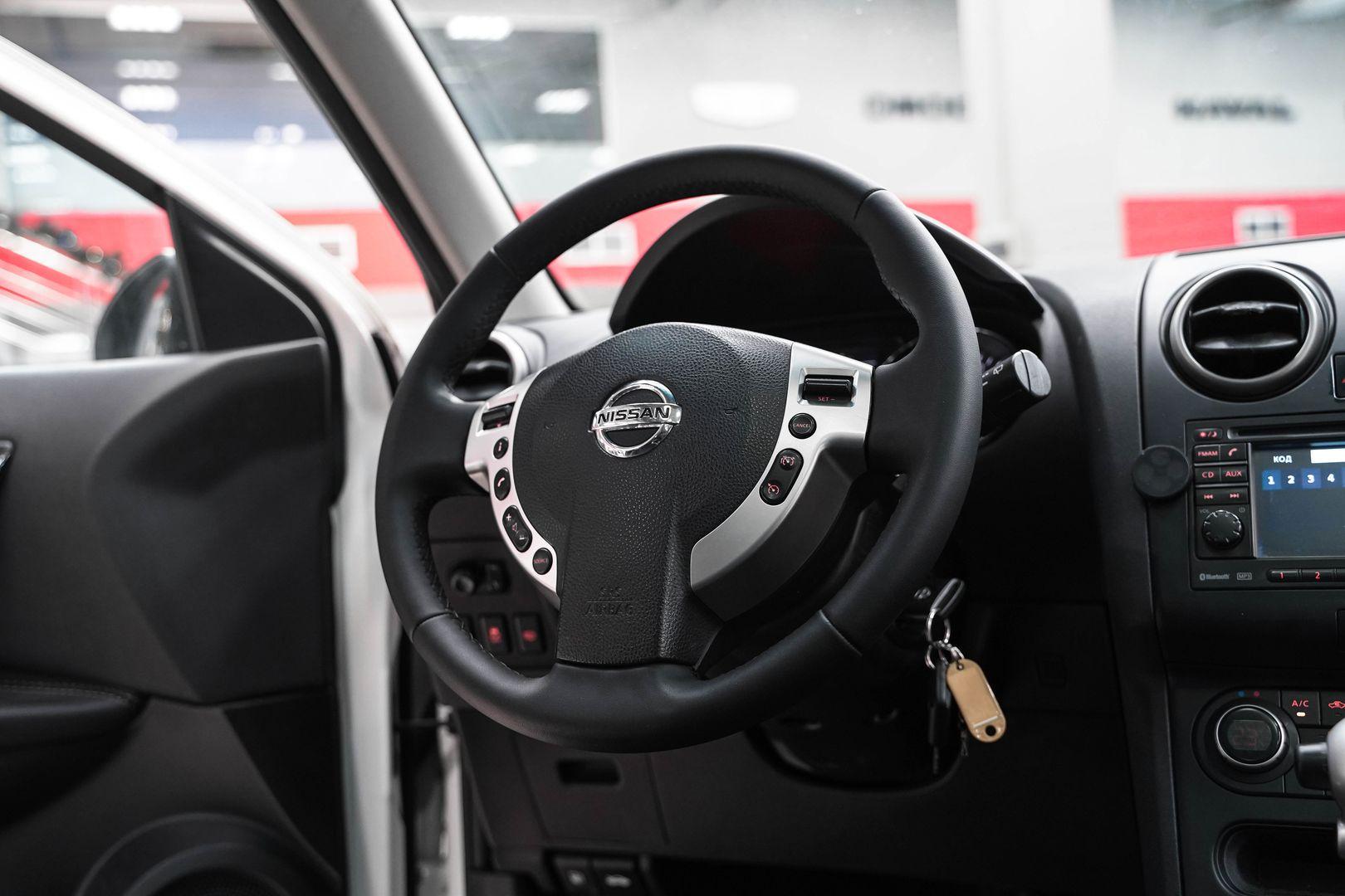 Nissan Qashqai 2013, белый, ДЦ Орехово