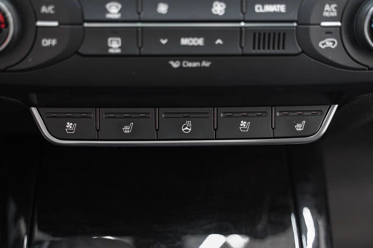 Kia Sorento 2016, белый, ДЦ Орехово