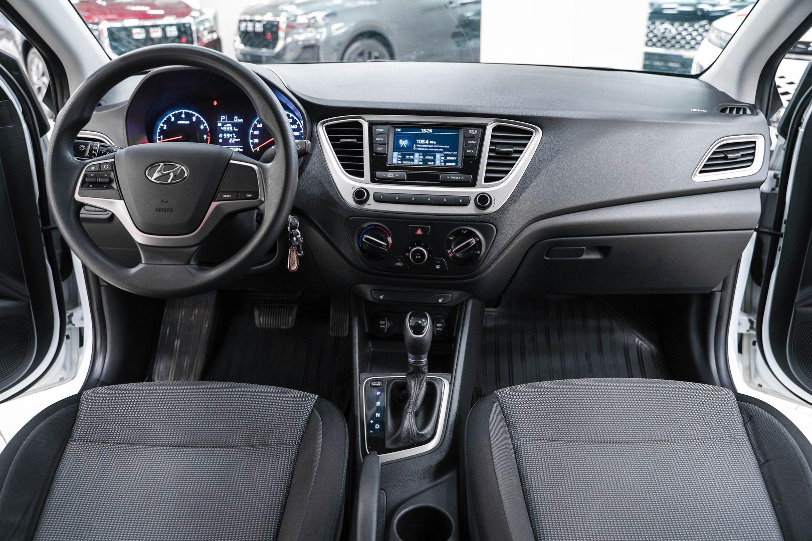 Hyundai Solaris 2019, белый, ДЦ Орехово