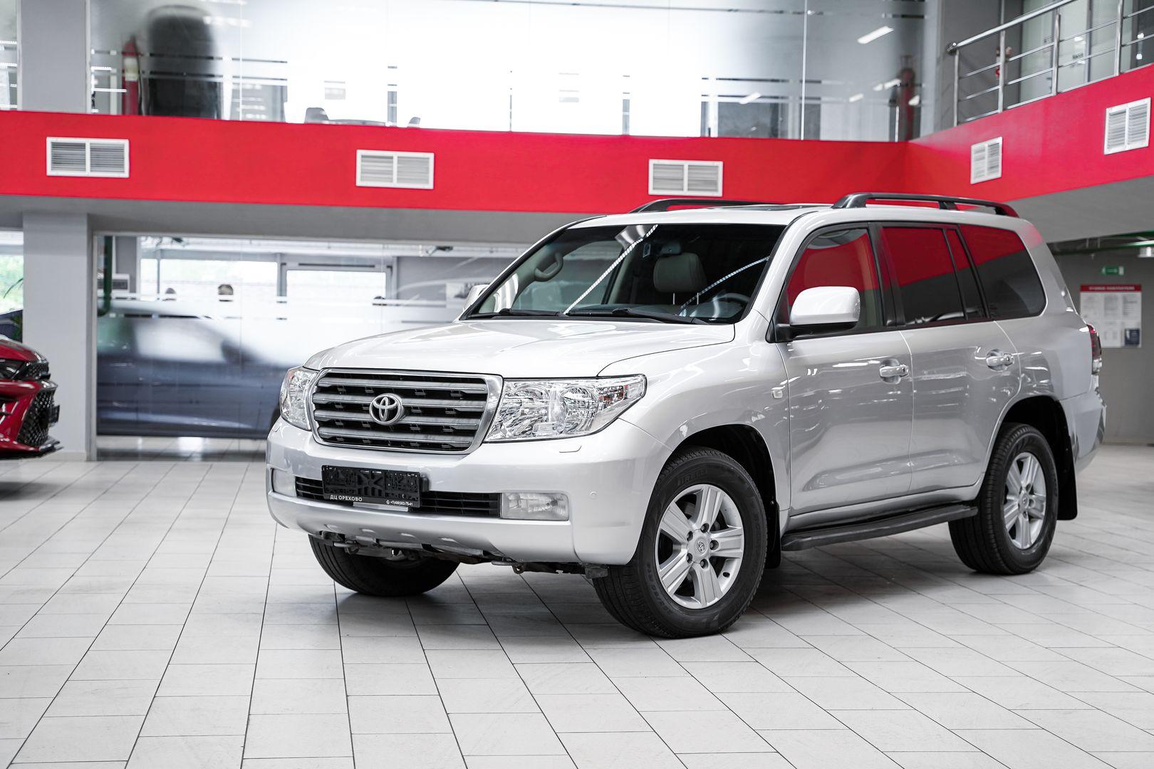Toyota Land Cruiser 2008, серый, ДЦ Орехово