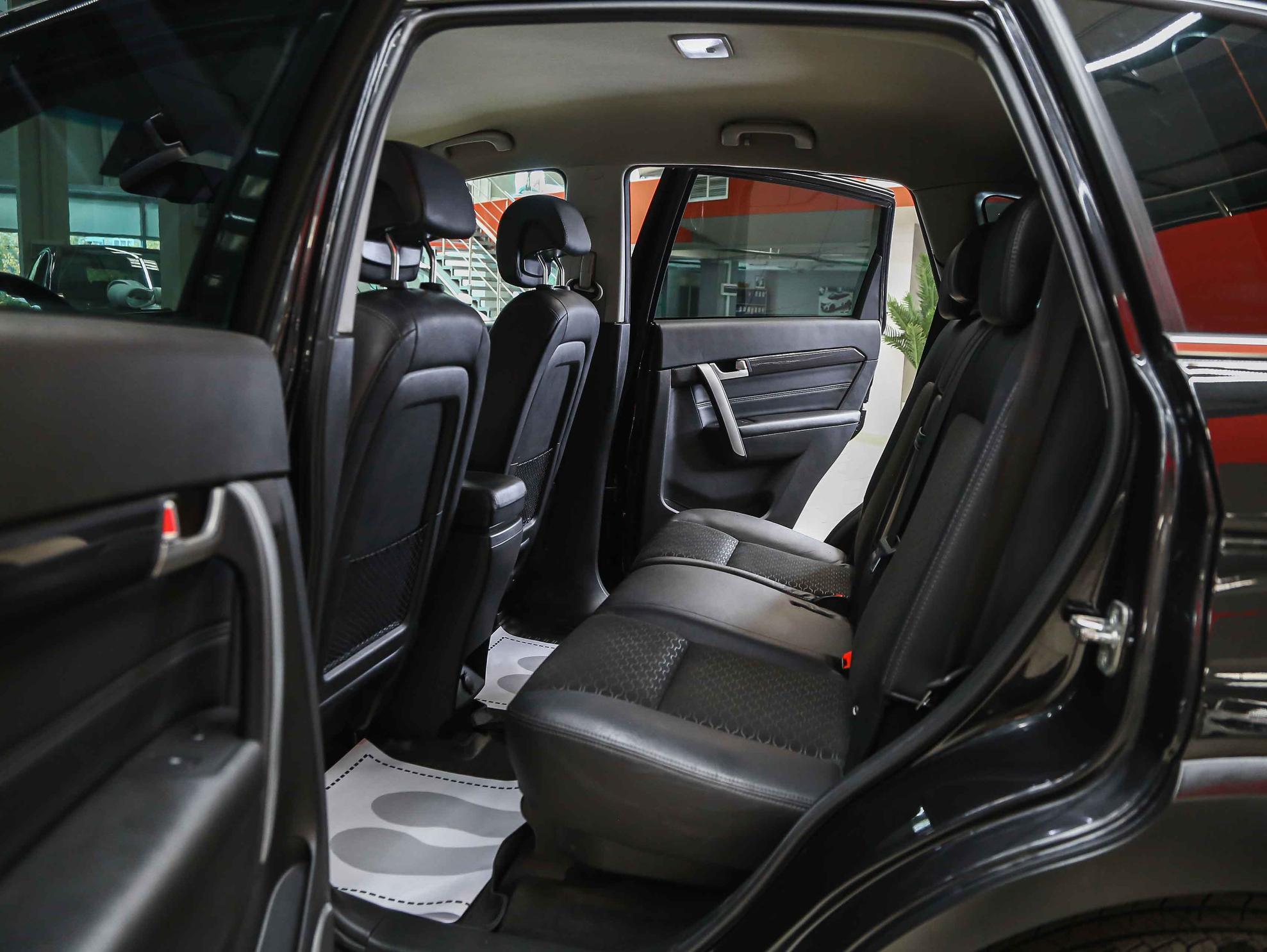 Chevrolet Captiva 2014, черный, ДЦ Орехово