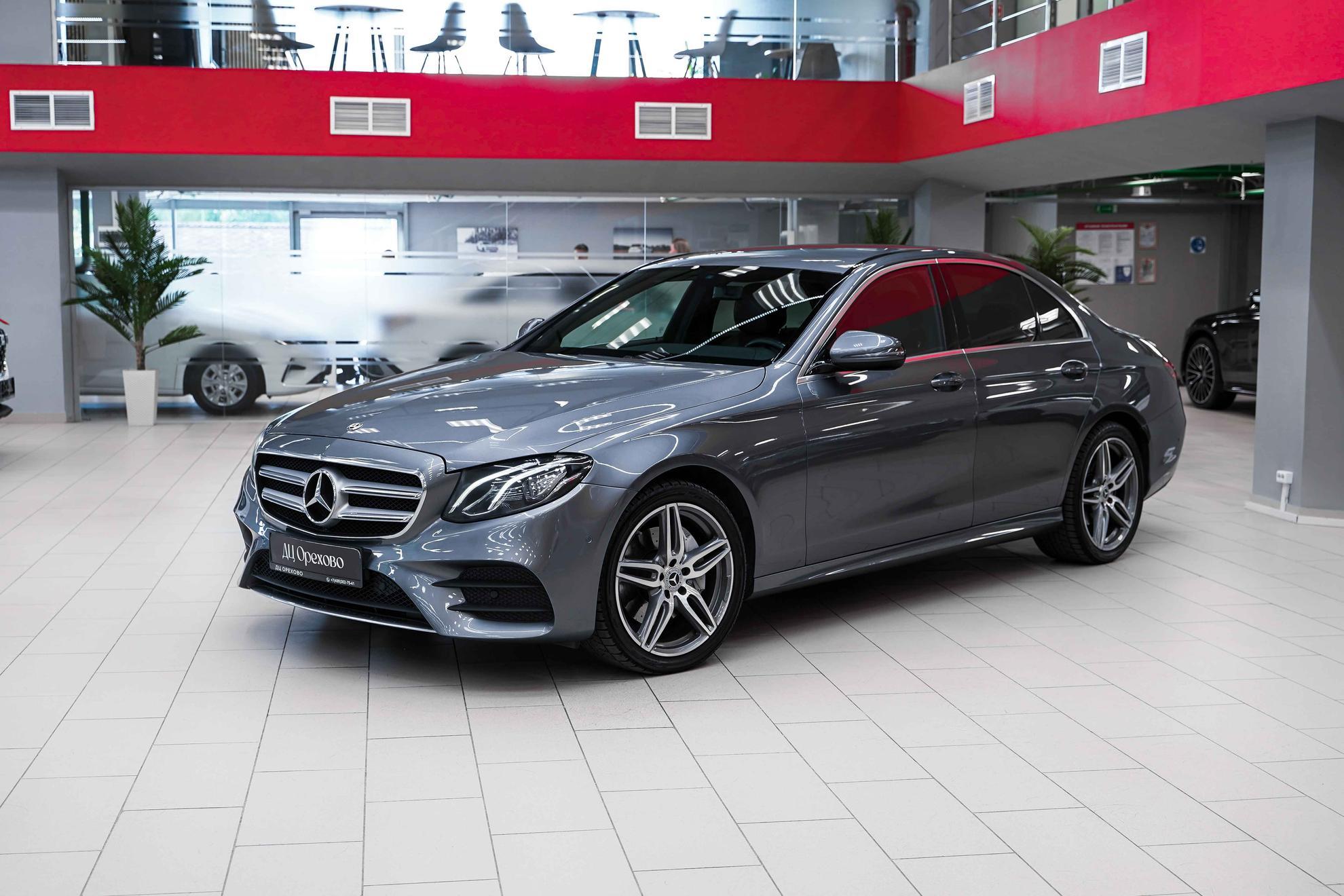 Mercedes-Benz E-Класс 2017, серый, ДЦ Орехово