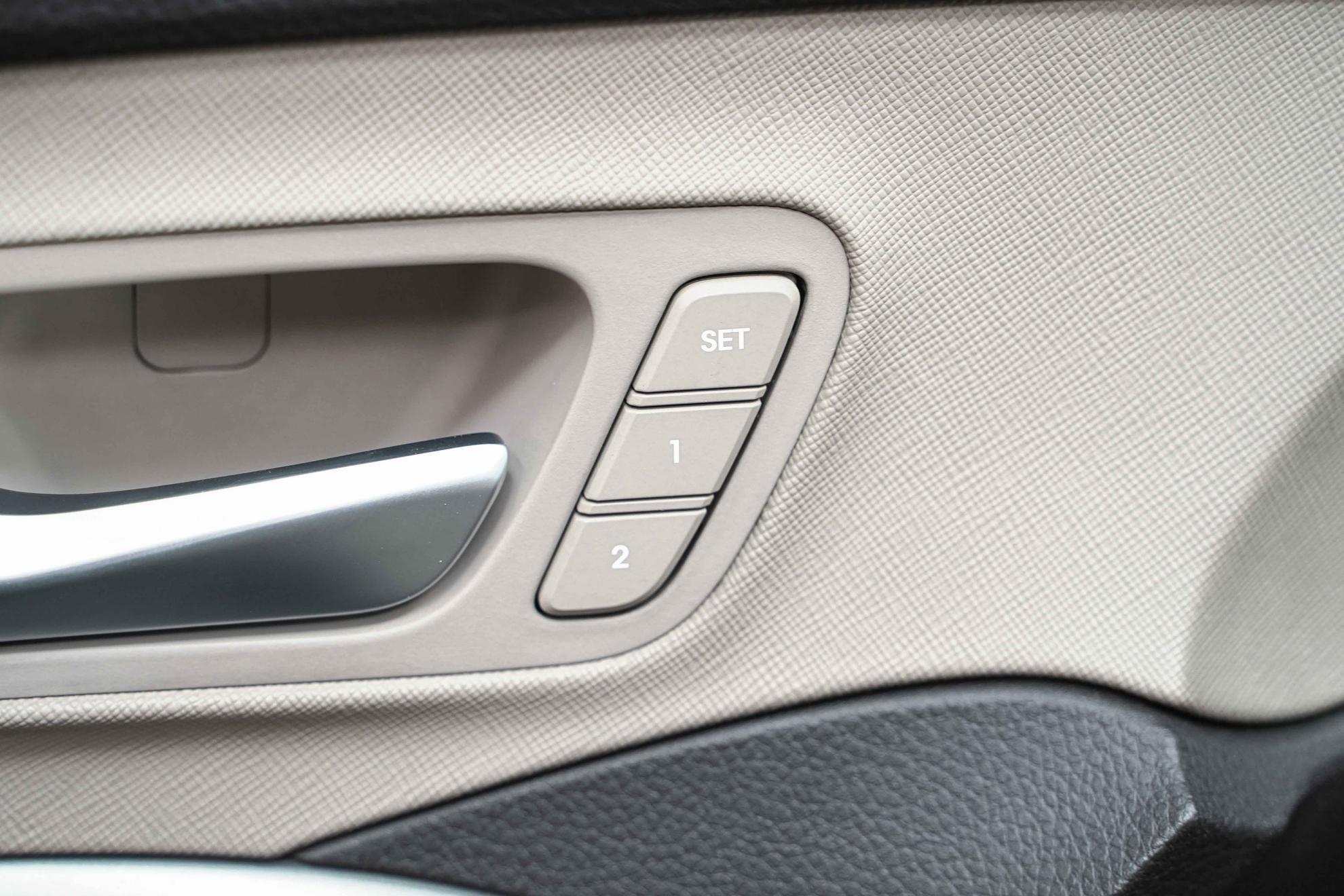 Hyundai Santa Fe 2018, черный, ДЦ Орехово