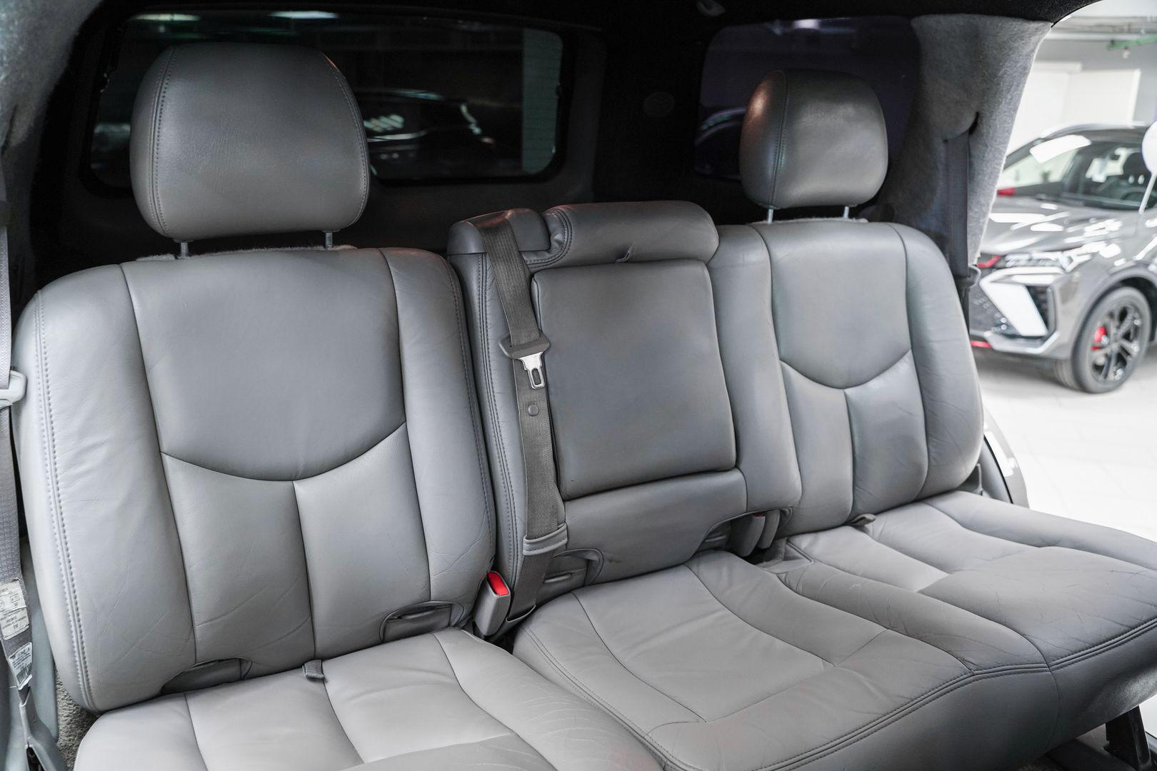 Chevrolet Tahoe 2002, серый, ДЦ Орехово
