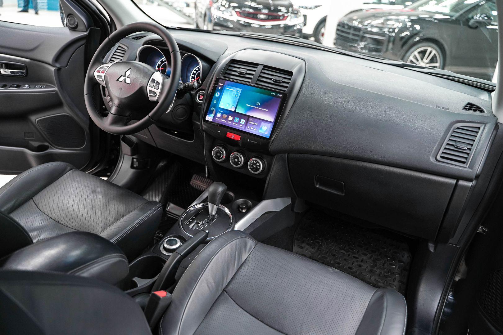 Mitsubishi ASX 2010, черный, ДЦ Орехово