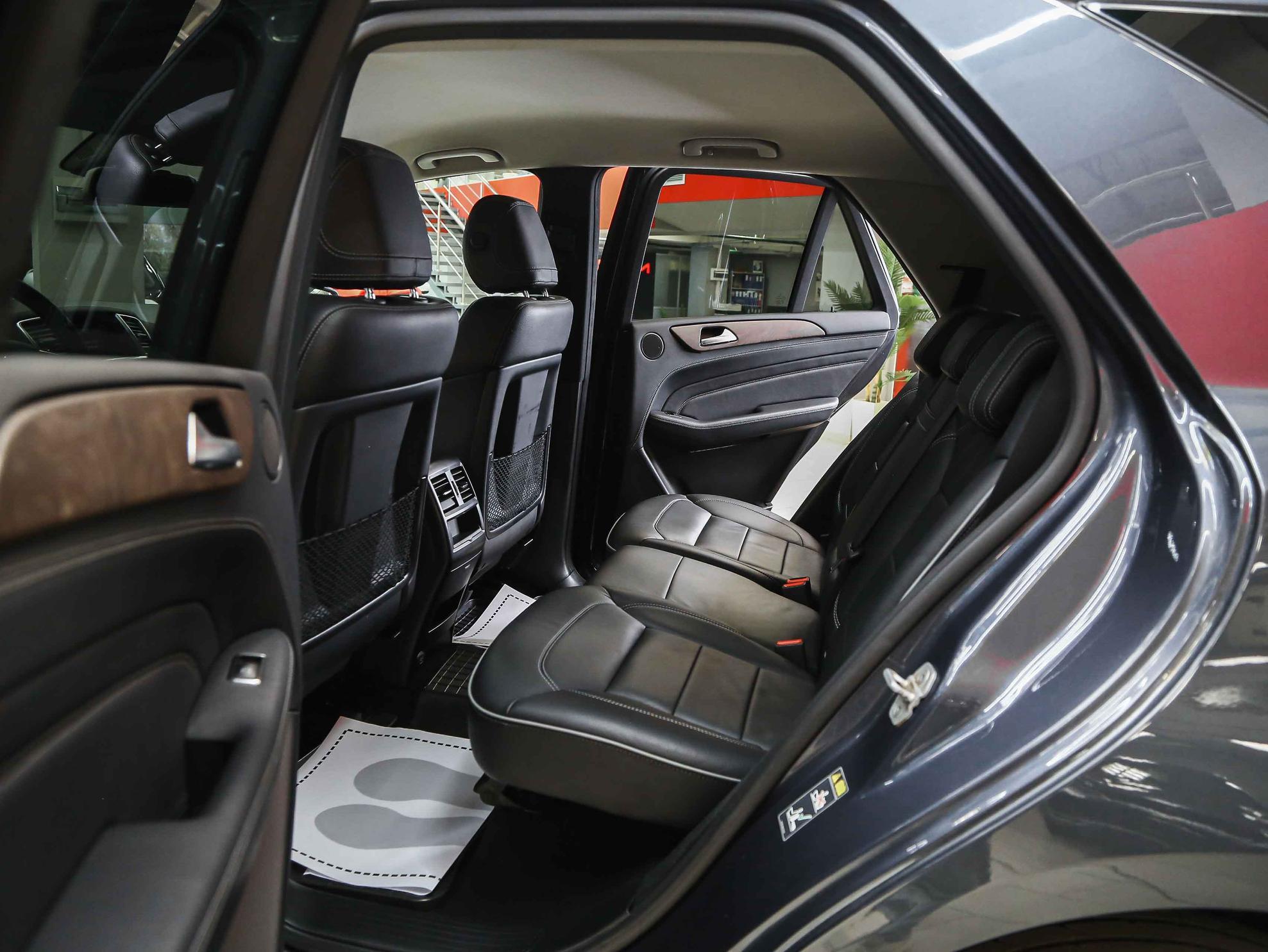 Mercedes-Benz M-Класс 2012, серый, ДЦ Орехово