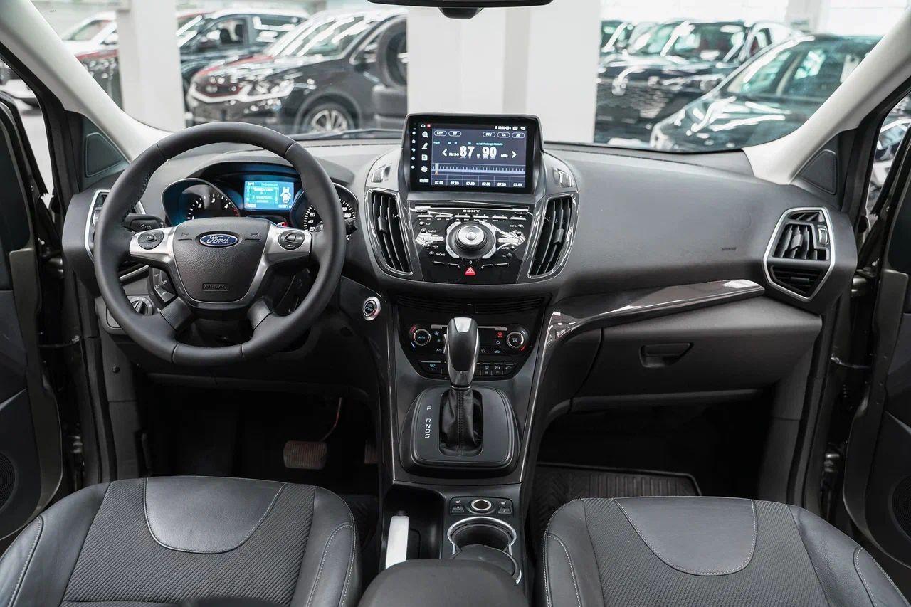 Ford Kuga 2013, серый, ДЦ Орехово