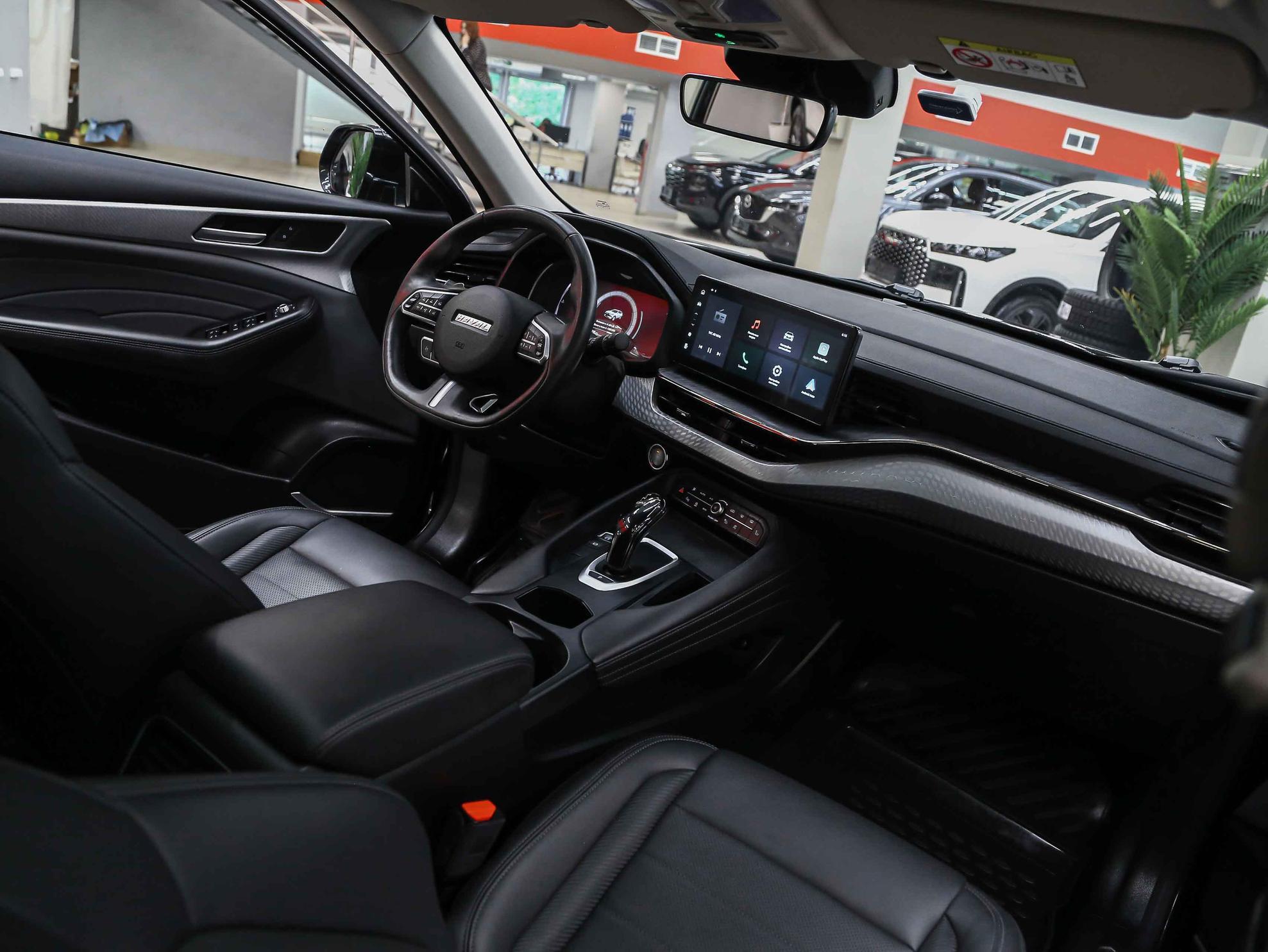 Haval F7 2023, черный, ДЦ Орехово