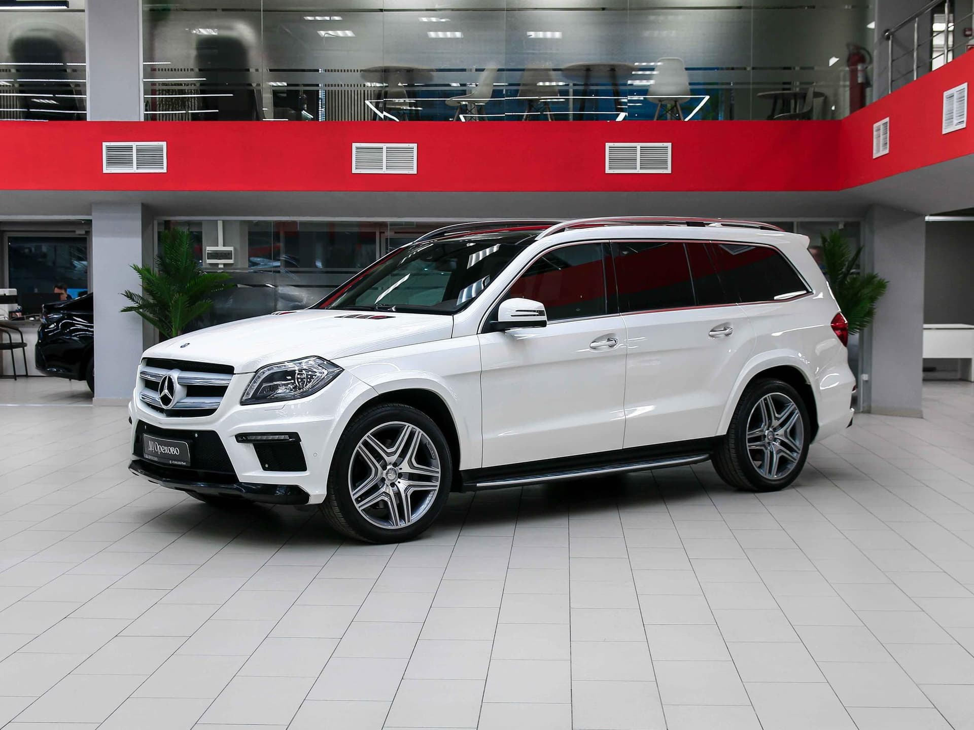 Mercedes-Benz GL-Класс 2014, белый, ДЦ Орехово